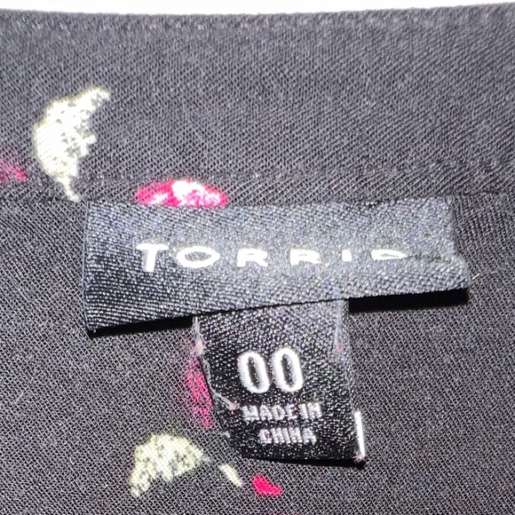 Torrid Mini Challis Zip-Front Dress Womens 00 Black Floral Roll Tab sleeves - Picture 4 of 5